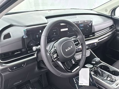 New 2026 Kia Carnival SX w/ SX Dark Edition Package FWD image 39