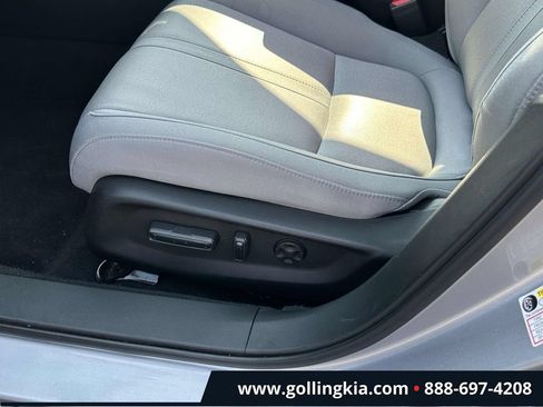 Used 2019 Honda Accord EX image 17