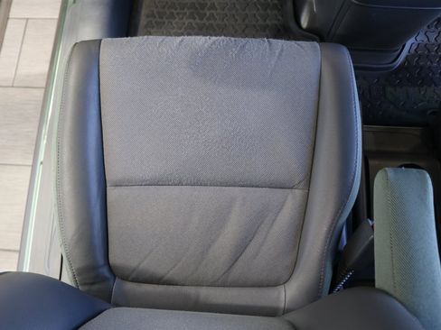 Used 2005 Honda Element EX image 60