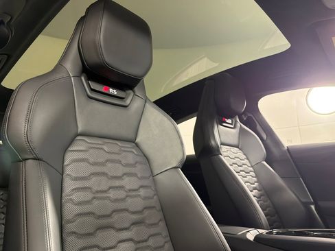 Certified 2025 Audi RS e-tron GT performance image 15