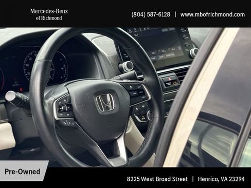 Used 2020 Honda Accord Touring image 13