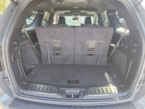 Used 2025 Dodge Durango GT image 23