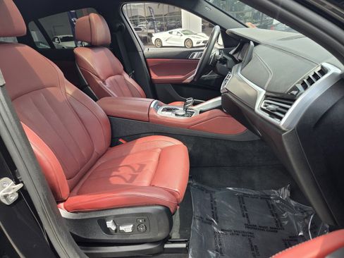 Used 2022 BMW X6 xDrive40i w/ Luxury Seating Package AWD/4WD image 17