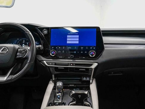 Used 2025 Lexus RX 350 Premium w/ Convenience Package FWD image 13
