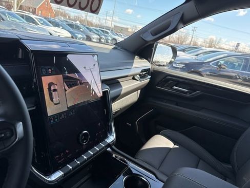 New 2026 GMC Yukon Elevation AWD/4WD image 48