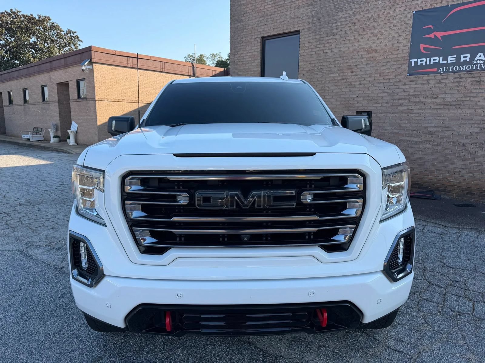 Used 2020 GMC Sierra 1500 AT4 w/ AT4 Premium Package AWD/4WD image 3