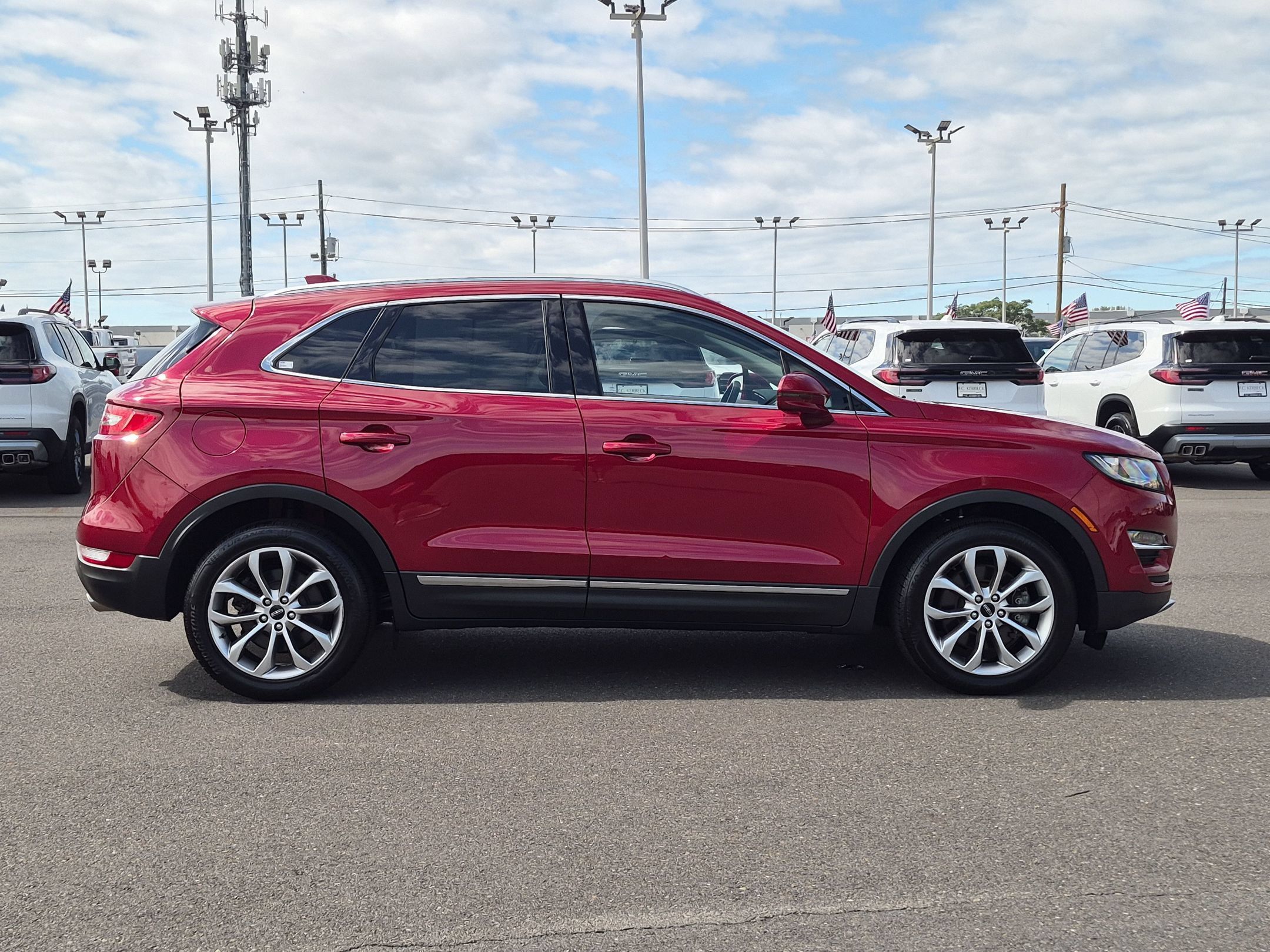 Used 2019 Lincoln MKC Select w/ Select Plus Package AWD/4WD image 8