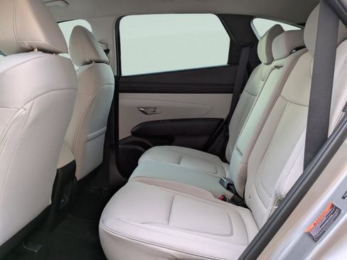 New 2026 Hyundai Tucson SE image 13