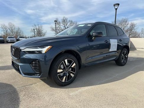 New 2026 Volvo XC60 B5 Plus w/ Protection Package Premier AWD/4WD image 3