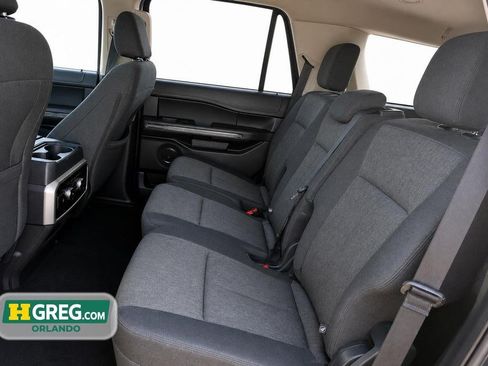 Used 2024 Ford Expedition XLT RWD image 15