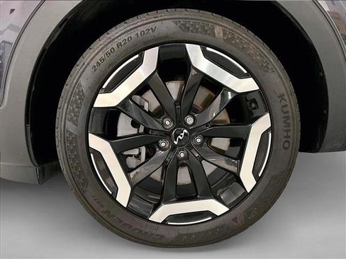 Used 2025 Kia Telluride S FWD image 10