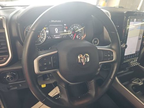 Used 2023 RAM 1500 Big Horn AWD/4WD image 7