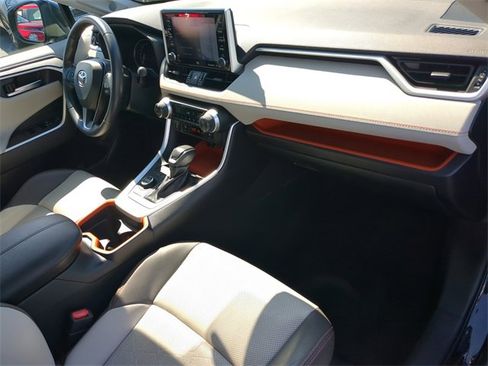 Used 2019 Toyota RAV4 Adventure w/ Cold Weather Package image 15