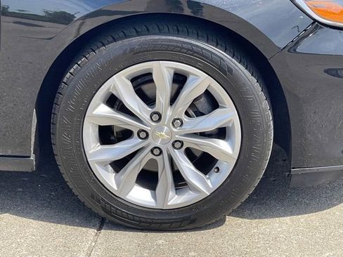 Used 2020 Chevrolet Malibu LT FWD image 8