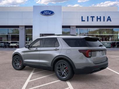 New 2026 Ford Explorer ST-Line w/ ST-Line Street Pack