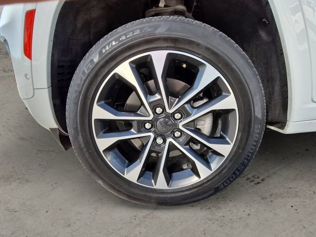 Used 2022 Jeep Grand Cherokee Overland AWD/4WD image 9