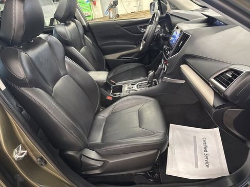 Used 2023 Subaru Forester Limited image 27