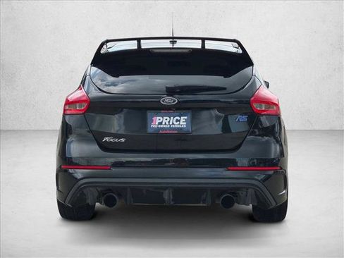 Used 2017 Ford Focus RS AWD/4WD image 6