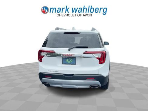 Certified 2023 GMC Acadia SLT FWD image 7