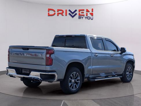 Used 2024 Chevrolet Silverado 1500 LT image 5