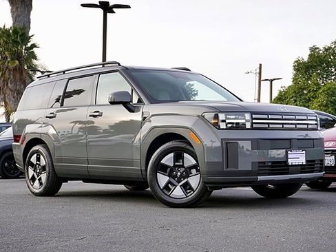 New 2026 Hyundai Santa Fe SEL image 2