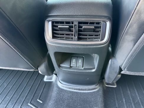 Used 2020 Honda CR-V Touring image 21