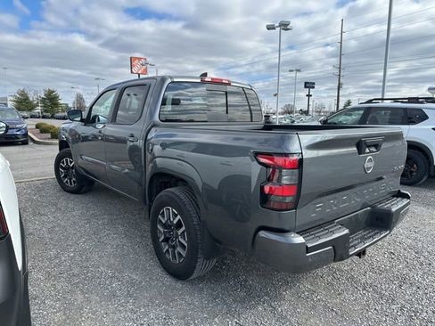 Used 2024 Nissan Frontier SL w/ Technology Package image 4