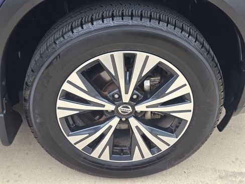 Used 2021 Nissan Rogue SV FWD image 31