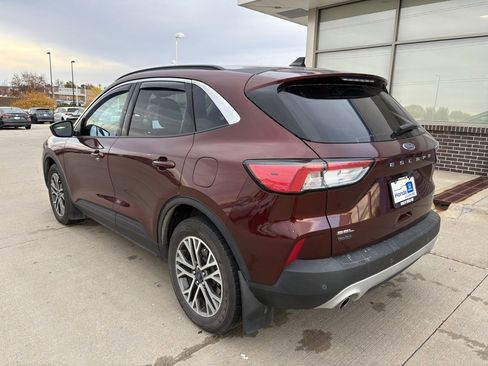 Used 2021 Ford Escape SEL image 7