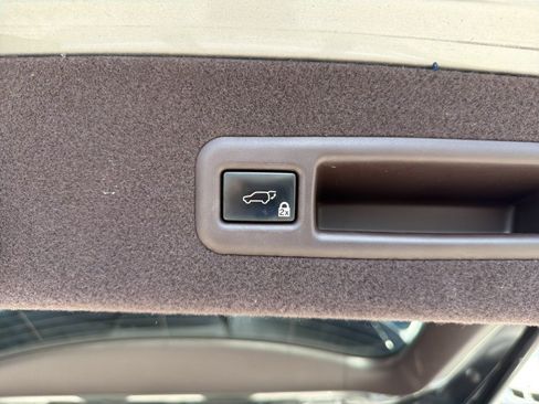 Used 2018 Lexus RX 350L FWD w/ Premium Package image 12