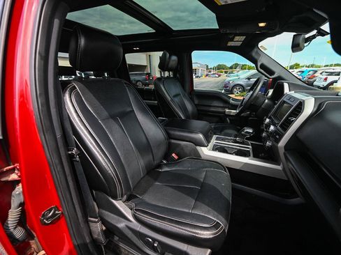 Used 2018 Ford F150 Lariat w/ Equipment Group 502A Luxury AWD/4WD image 25