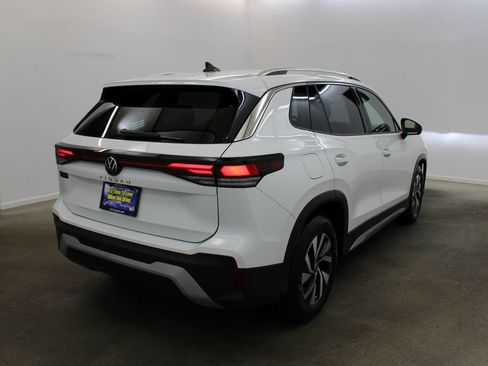 Certified 2026 Volkswagen Tiguan S FWD image 5