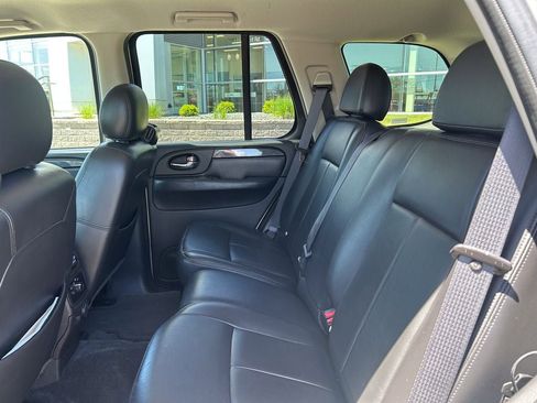 Used 2006 GMC Envoy SLE w/ Sle Preferred Equipment Group AWD/4WD image 13