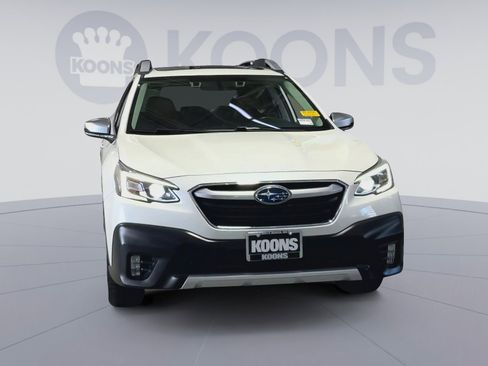 Used 2021 Subaru Outback Touring XT AWD/4WD image 4
