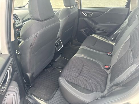 Used 2021 Subaru Forester Premium image 10
