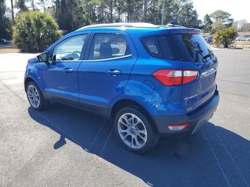 Used 2021 Ford EcoSport Titanium image 4