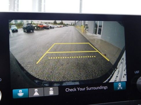 Used 2025 Honda CR-V EX image 23