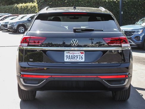 Used 2022 Volkswagen Atlas Cross Sport SE w/ Panoramic Sunroof Package image 7