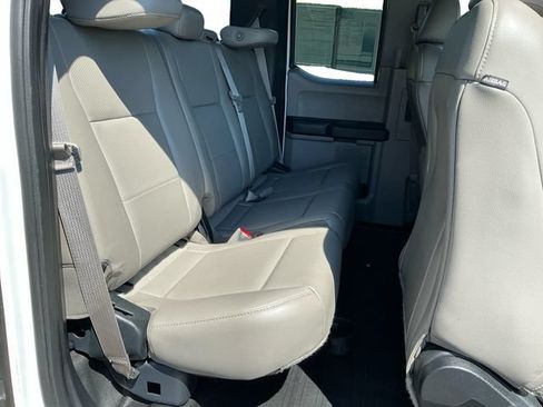 Used 2017 Ford F150 XL w/ Equipment Group 101A Mid RWD image 18