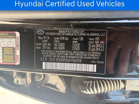 Used 2025 Hyundai Santa Cruz Limited AWD/4WD image 34