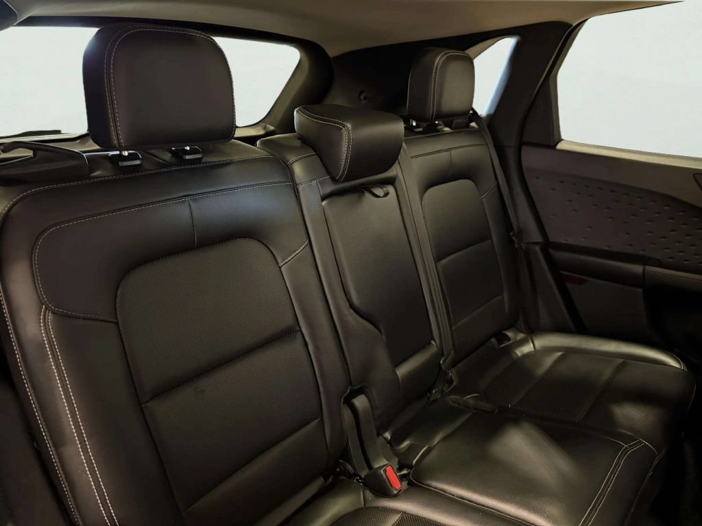 Used 2020 Ford Escape SEL FWD image 24
