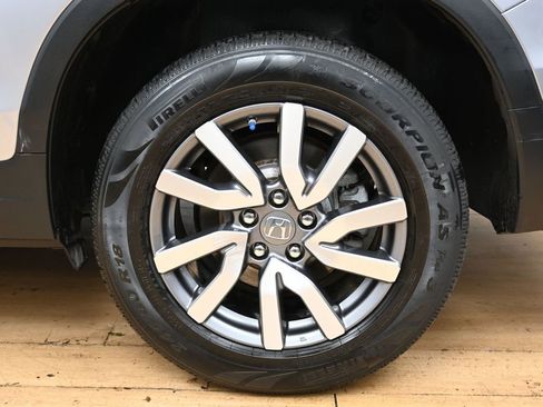 Used 2021 Honda Pilot EX image 12