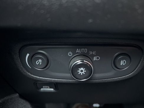 Certified 2021 GMC Terrain SLT image 44