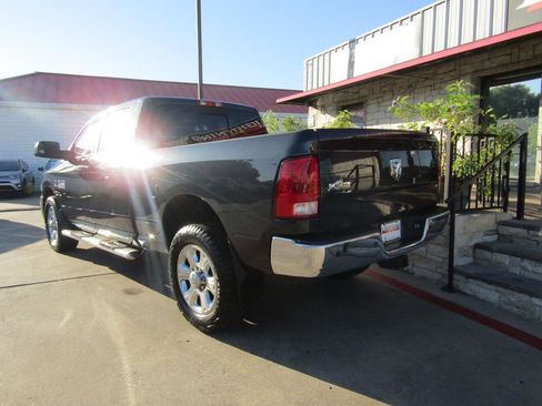 Used 2014 RAM 3500 Big Horn image 3