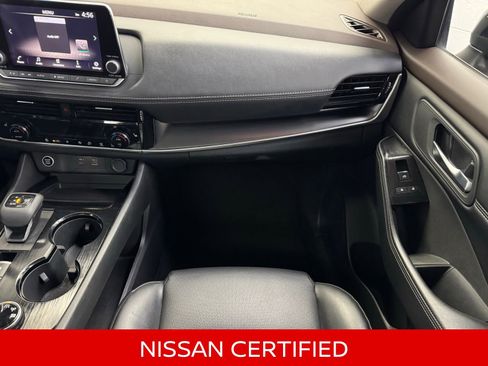 Certified 2022 Nissan Rogue SV w/ SV Premium Package image 20