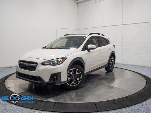 Used 2020 Subaru Crosstrek 2.0i Premium w/ Moonroof Package 2 AWD/4WD image 3