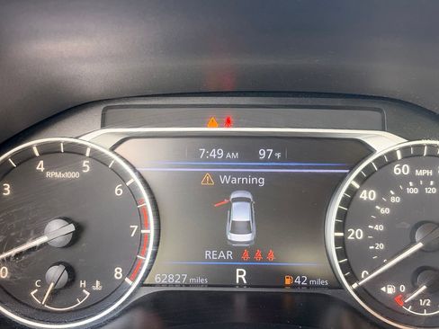 Certified 2024 Nissan Altima 2.5 SV FWD image 31