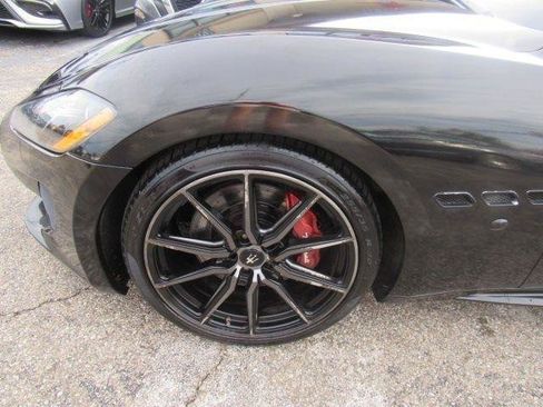 Used 2014 Maserati GranTurismo Sport RWD image 7