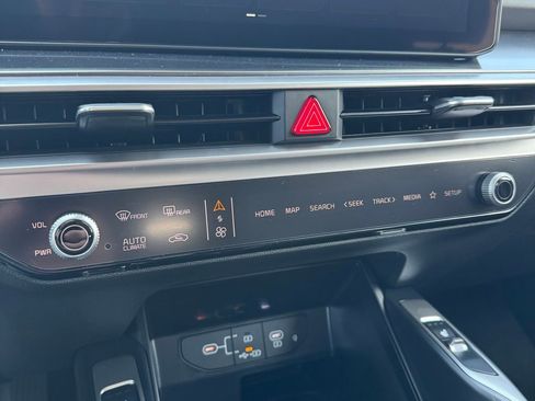 New 2026 Kia Sorento S AWD/4WD image 21
