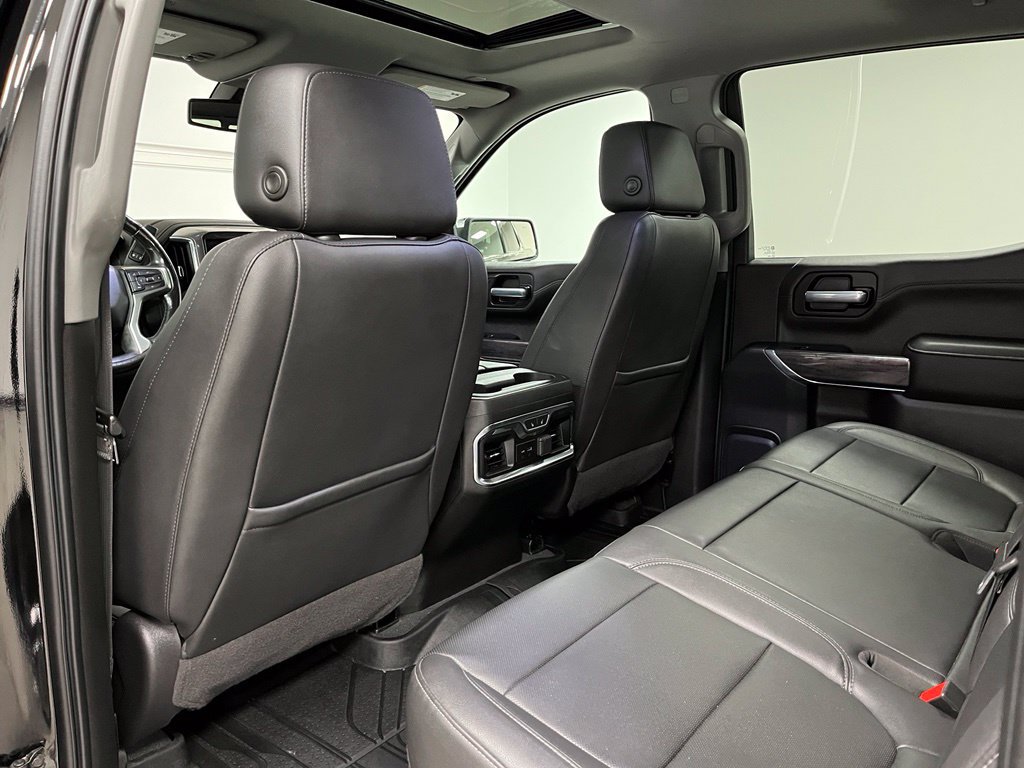 Used 2021 Chevrolet Silverado 1500 LTZ AWD/4WD image 46